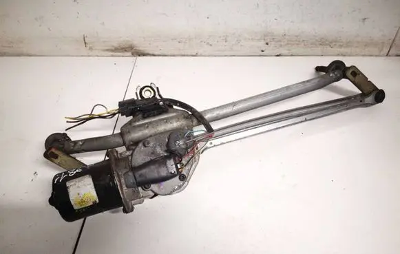 Front wiper linkage and motor