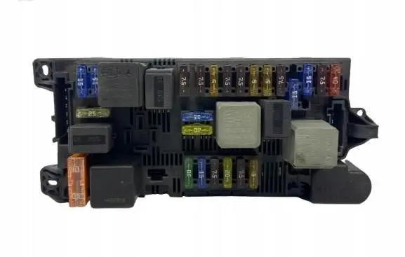 Mercedes-Benz E W211 SAM control unit A2115454201