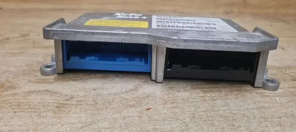 Volvo XC70 Airbag control unit/module P31295676 0285010709