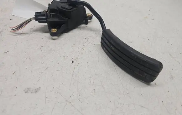 Renault Megane II Accelerator throttle pedal 8200153268