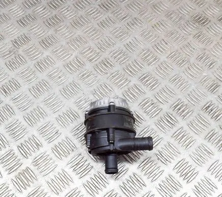Maserati Levante Electric auxiliary coolant/water pump 0392024053 670005347