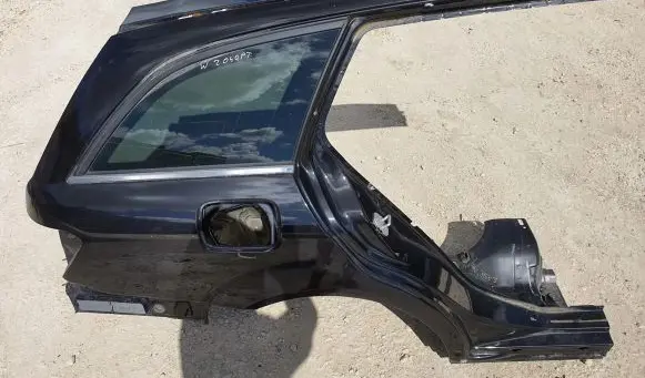 Mercedes-Benz C W204 Rear quarter panel 