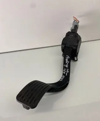 Citroen Berlingo Accelerator throttle pedal 0280755103 9681990080