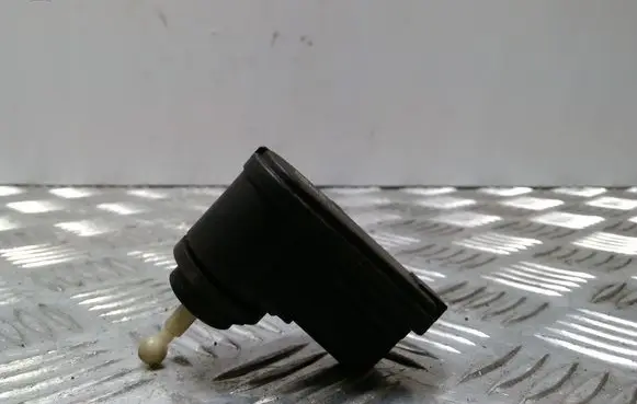 Headlight level adjustment motor