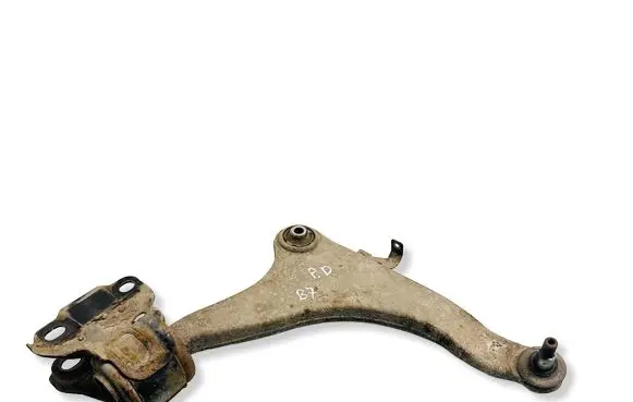 Volvo V70 Front lower control arm/wishbone 