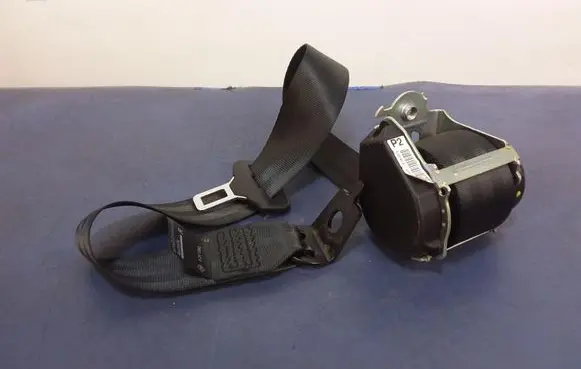 Renault Clio IV Front seatbelt 888404130R