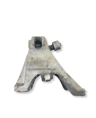 BMW 5 F10 F11 Engine mounting bracket 22116870608 6870608
