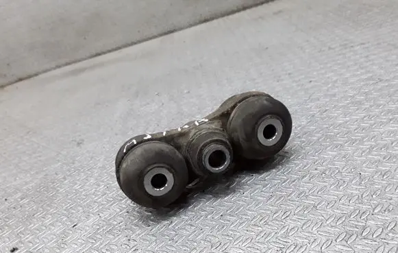 Opel Astra H Rear axle beam mounts housing 