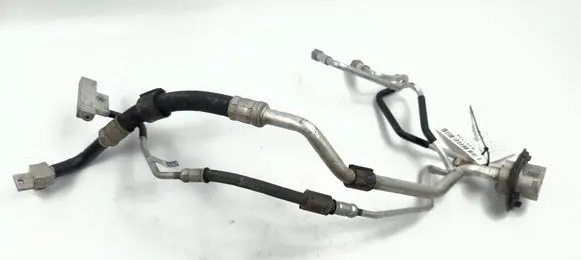 Air conditioning (A/C) pipe/hose