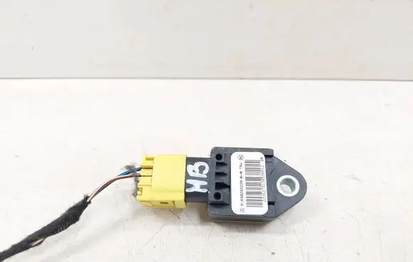 Mercedes-Benz B W245 Airbag deployment crash/impact sensor A1698202226