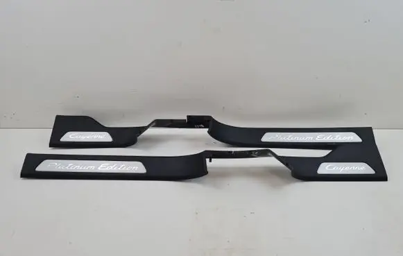 Front sill trim cover