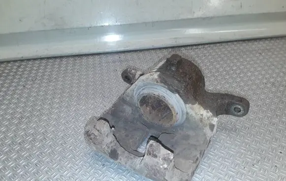Honda Civic Front brake caliper