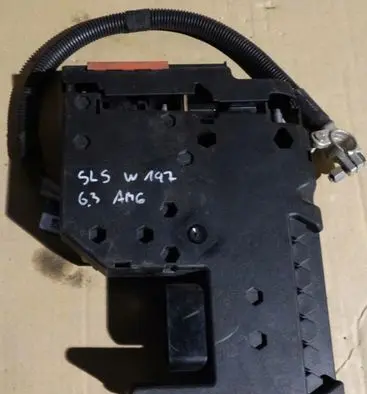Mercedes-Benz SLS AMG Positive cable (battery)
