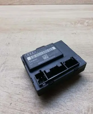 Audi A6 S6 C6 4F Door control unit/module 4F0959795E