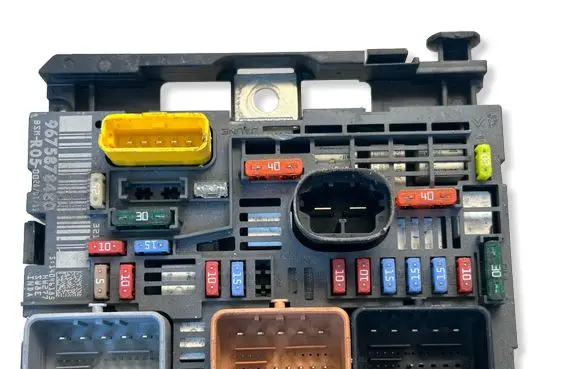 Peugeot Partner BSM Control unit 9675878480