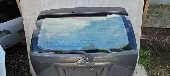 Toyota Corolla E120 E130 Tailgate/trunk/boot lid 
