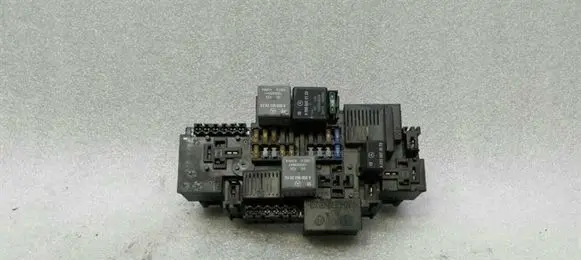 Mercedes-Benz GLC X253 C253 Fuse module A2229063202