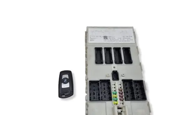 BMW 3 F30 F35 F31 Engine ECU kit and lock set 9395176 61359395176