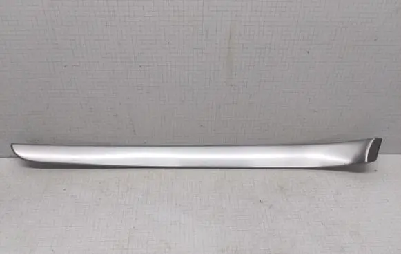 Audi A4 S4 B7 8E 8H Other front door trim element 8E0867409