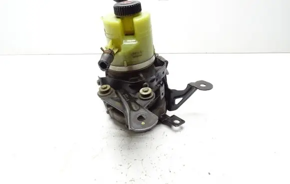 Opel Vivaro Power steering pump 93457191