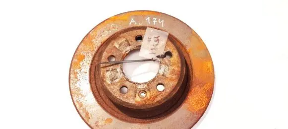 Chevrolet Cruze Rear brake disc neventiliuojamas