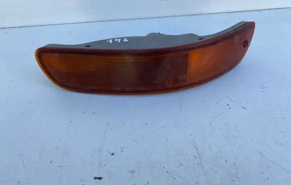 Toyota Corolla E100 Front bumper turn signal 12391