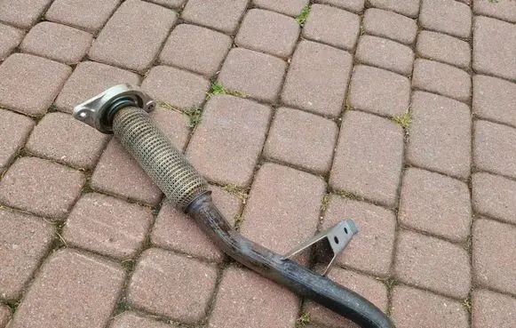 Renault Clio IV Exhaust flexible connection 