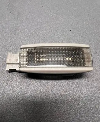 Volkswagen Polo IV 9N3 Other interior light 3B0947113