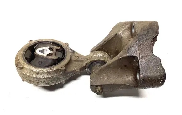 Nissan Qashqai Engine mounting bracket 11332BB50A