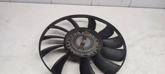 Volkswagen PASSAT B5.5 Fan impeller 058121301B