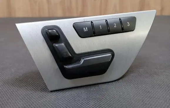 Mercedes-Benz E A207 Seat control switch 2129059600 A2129059600