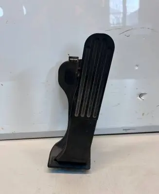 Volkswagen Golf VI Accelerator throttle pedal 1K1721503T 6PV00860050