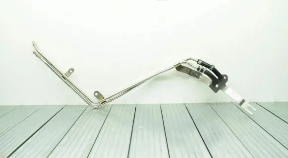 Brake vacuum hose/pipe