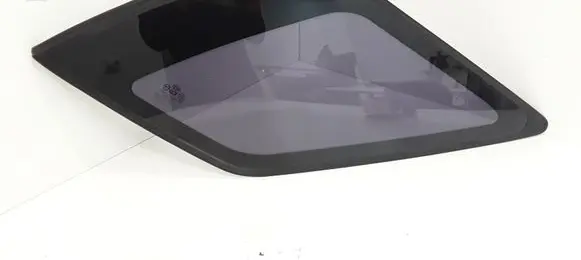 KIA Sorento Rear side window