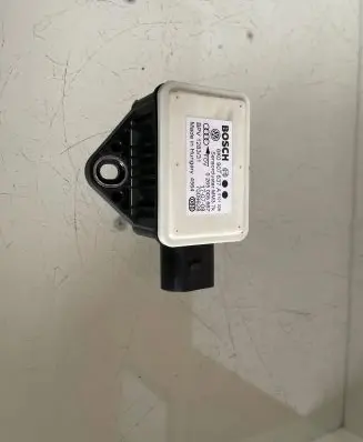Audi A4 S4 B8 8K ESP acceleration yaw rate sensor 8K0907637A 0265005667