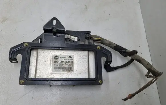 Volkswagen PASSAT B4 ABS control unit/module 1H0907379D