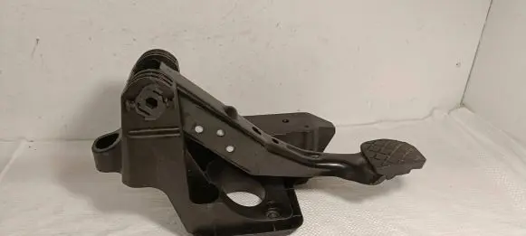 Audi A1 Brake pedal 6R1721115A