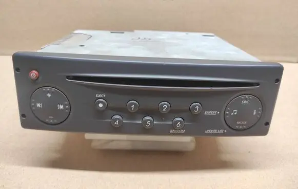 Renault Espace IV CD/DVD changer 8200483747