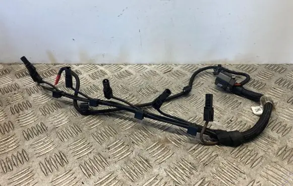 BMW 4 F36 Gran coupe Glow plug wires 8583653 858365301