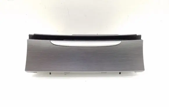 Ashtray (front)
