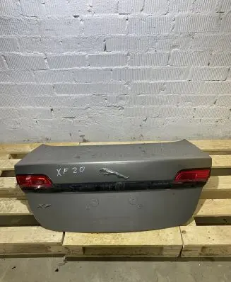 Jaguar XF X250 Tailgate/trunk/boot lid