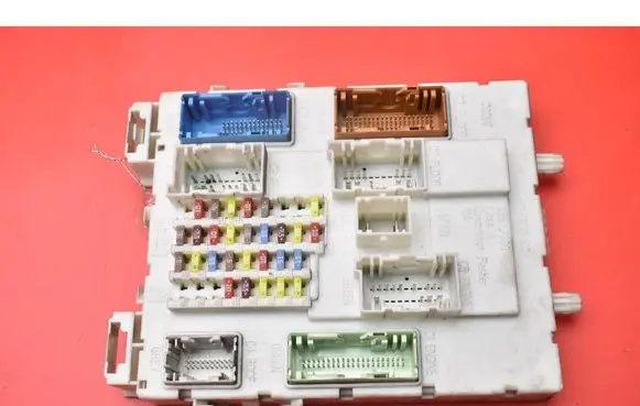 Fuse box set