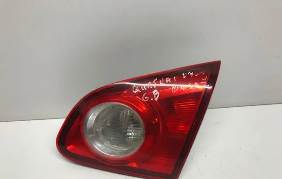 Nissan Qashqai Tailgate rear/tail lights 05091