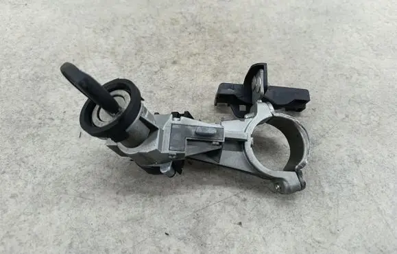 Fiat Grande Punto Ignition lock 5179307401098401