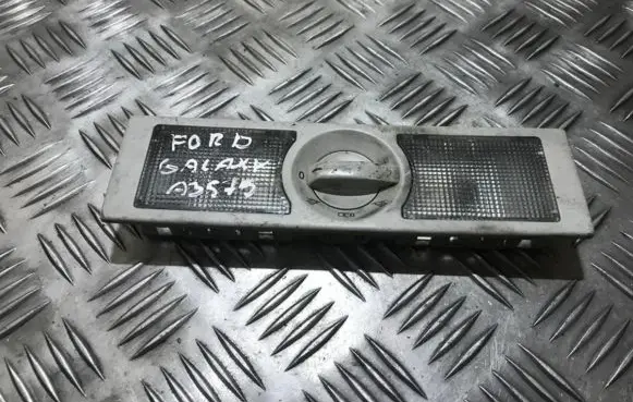Ford Galaxy Front seat light 0886400 0l3
