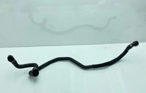 BMW 4 F36 Gran coupe Engine coolant pipe/hose 8512418 129394 14837810