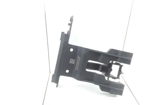 Mercedes-Benz E W213 Distronic sensor bracket 21032615436 202103091216
