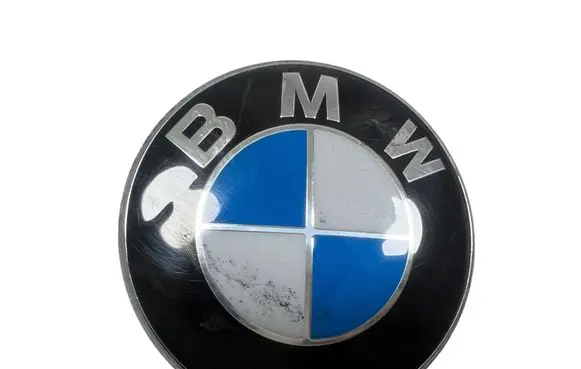 BMW 3 E90 E91 Manufacturers badge/model letters 51148219237 8219237