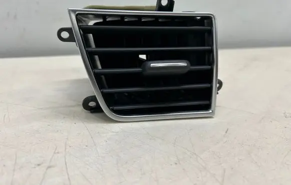 Audi A8 S8 D4 4H Dash center air vent grill 4H1820951A