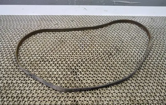 Seat Ibiza IV (6J,6P) Alternator belt 03F260849B